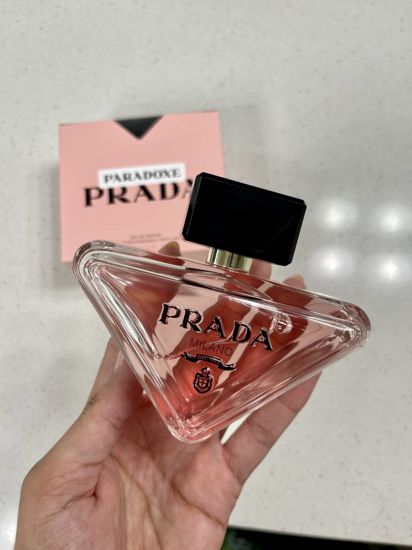 Prada Paradoxe perfume
