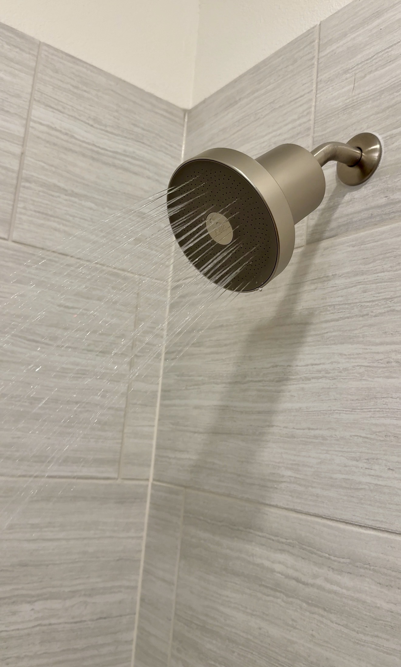 Jolie showerhead water pressure